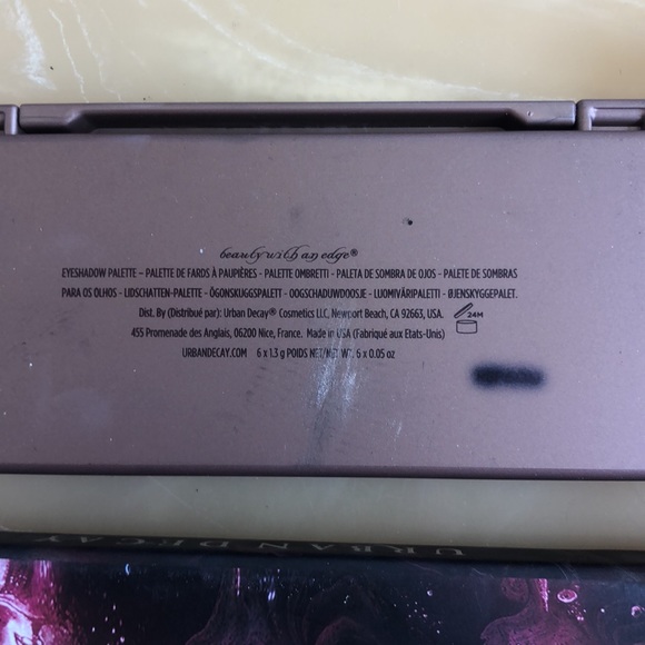 Urban Decay Naked Palette Bundle - Picture 3 of 10